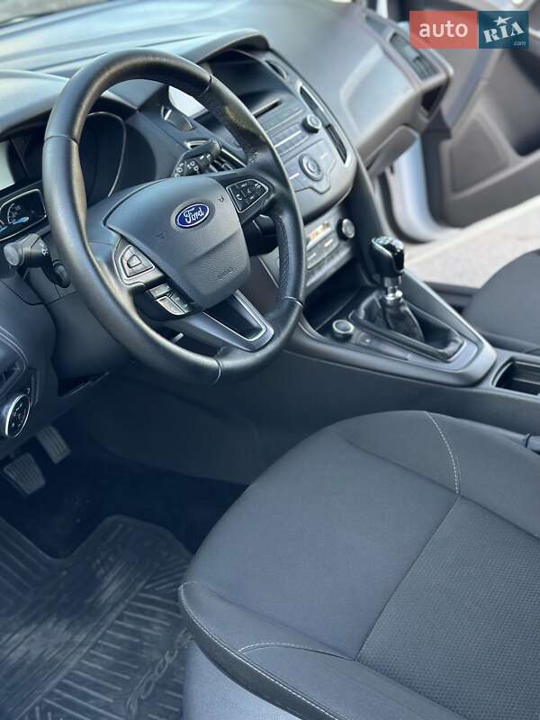 Універсал Ford Focus 2017 в Білій Церкві фото 18 Універсал Ford Focus 2017 в Білій Церкві