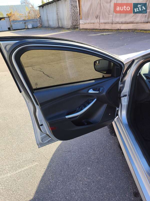 Седан Ford Focus 2015 в Черкассах