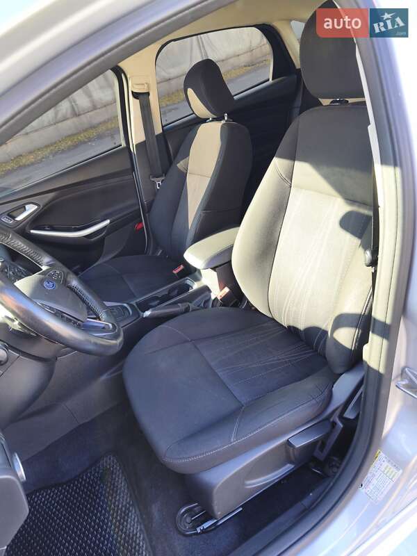 Седан Ford Focus 2015 в Черкассах