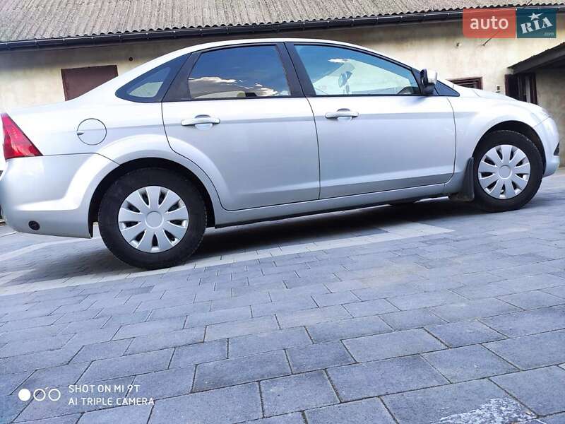 Седан Ford Focus 2011 в Жидачове