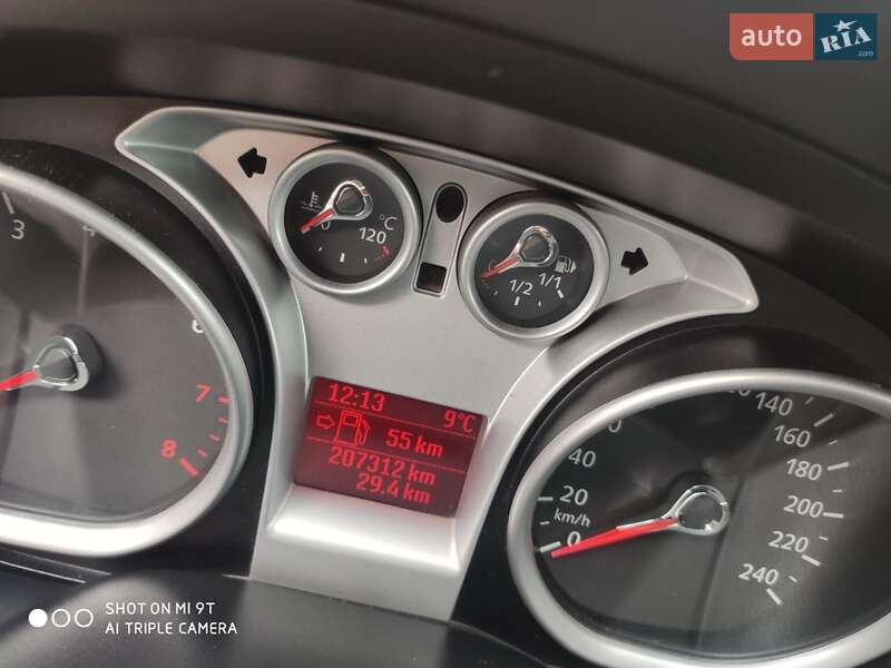 Седан Ford Focus 2011 в Жидачове