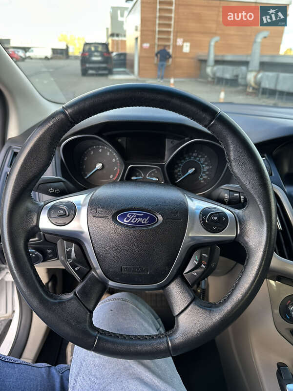 Седан Ford Focus 2012 в Киеве