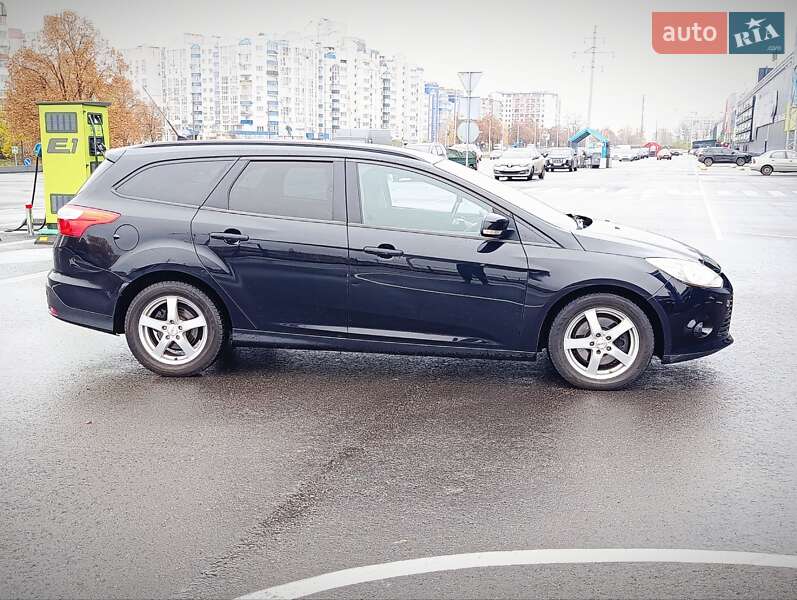 Універсал Ford Focus 2013 в Чернігові