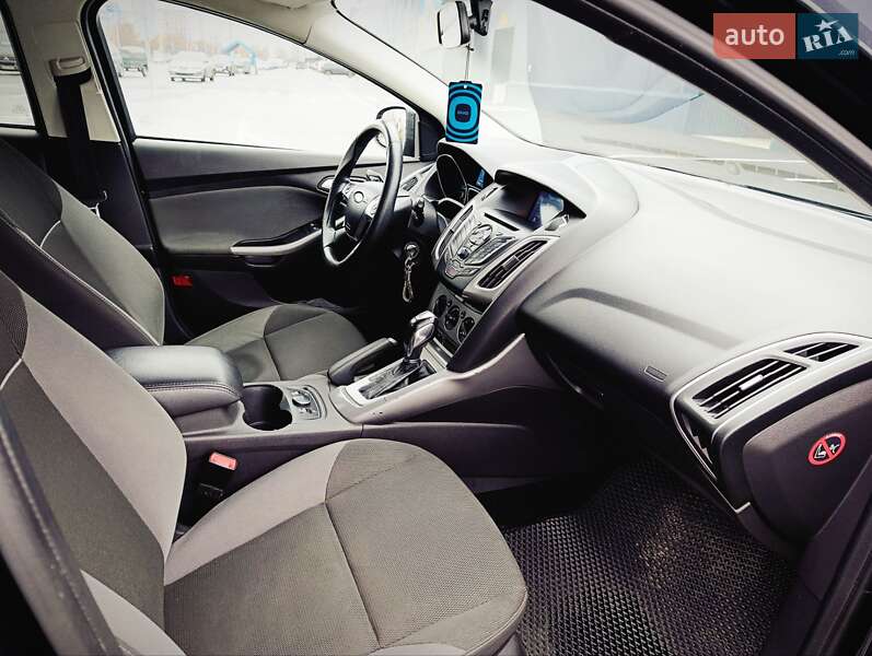 Універсал Ford Focus 2013 в Чернігові