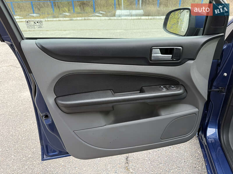 Універсал Ford Focus 2009 в Кропивницькому фото 8 Універсал Ford Focus 2009 в Кропивницькому