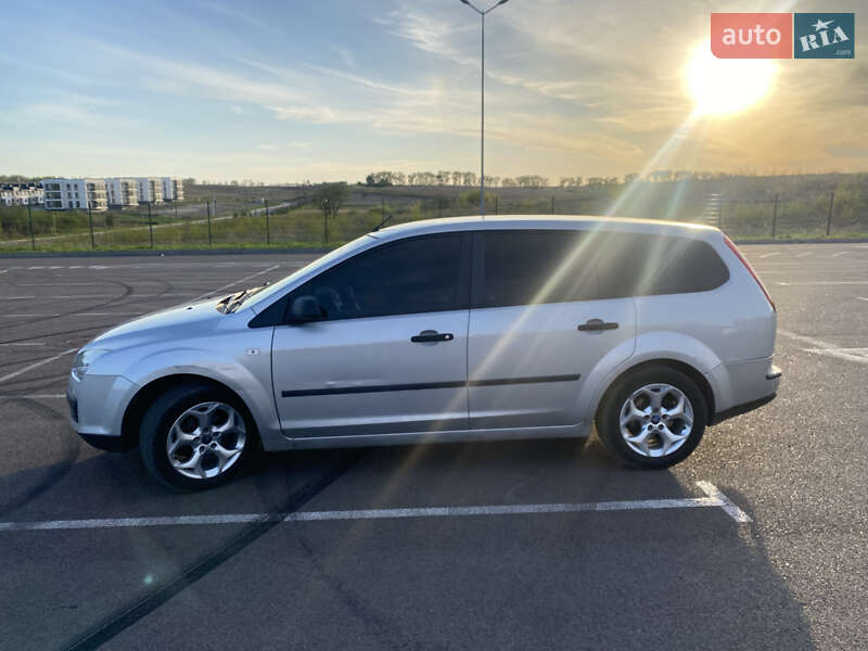 Универсал Ford Focus 2005 в Ровно фото 3 Универсал Ford Focus 2005 в Ровно