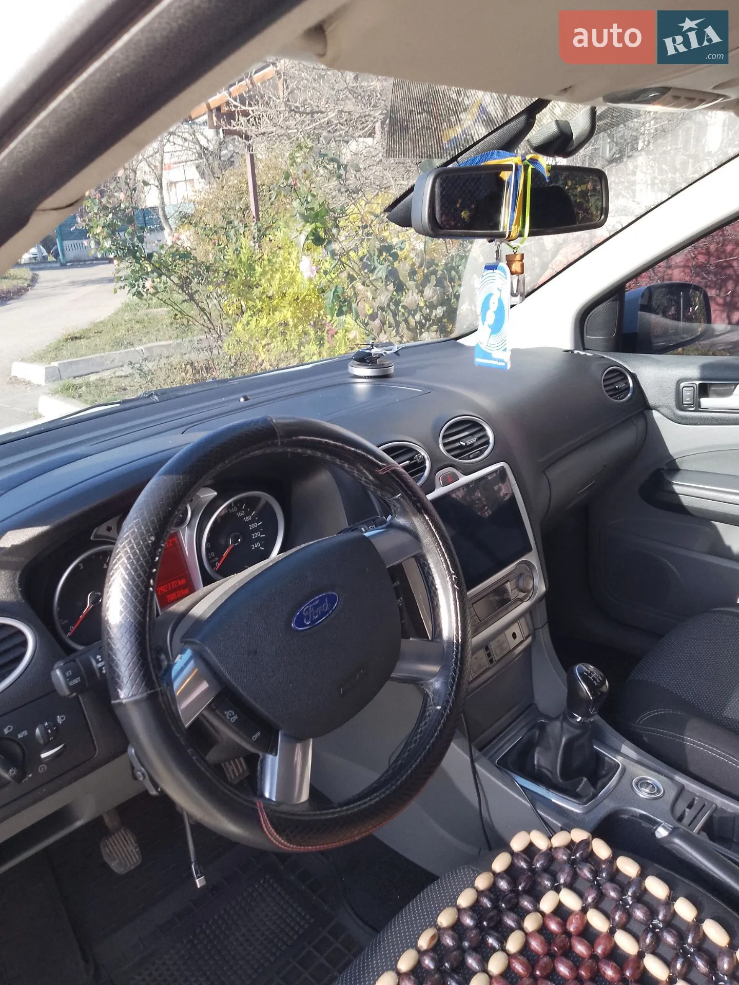 2010 Ford Focus - мініатюра 6