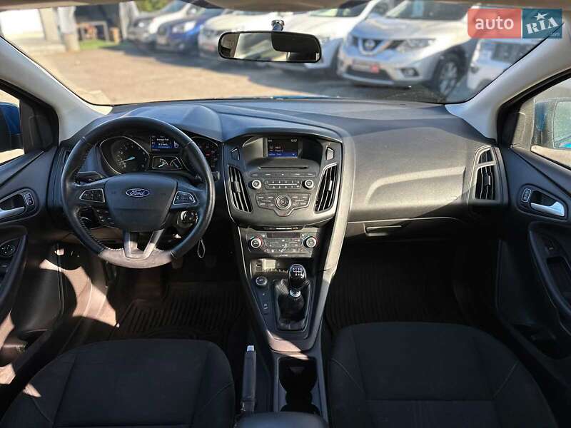 Седан Ford Focus 2015 в Виннице фото 17 Седан Ford Focus 2015 в Виннице