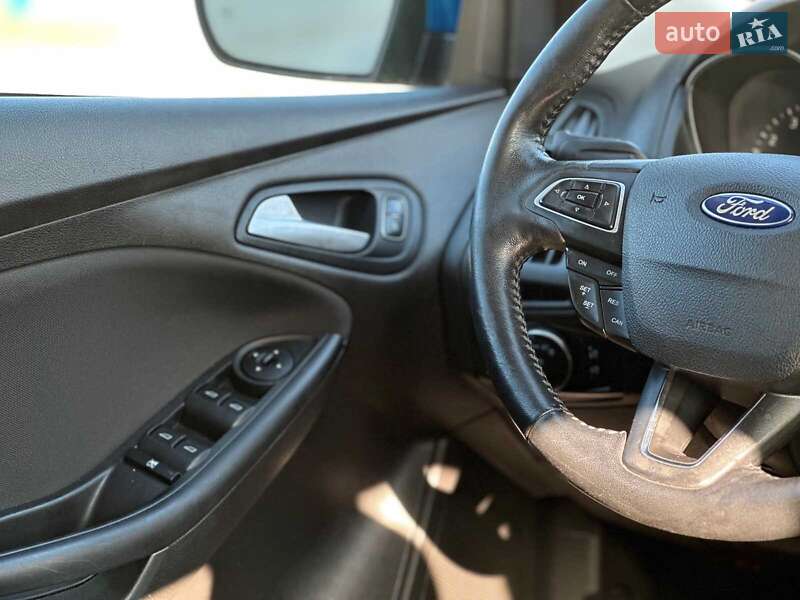 Седан Ford Focus 2015 в Виннице фото 21 Седан Ford Focus 2015 в Виннице