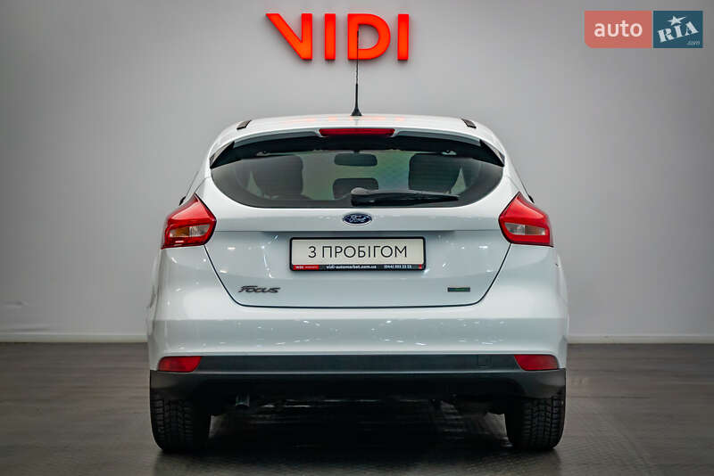 Хетчбек Ford Focus 2015 в Києві фото 6 Хетчбек Ford Focus 2015 в Києві