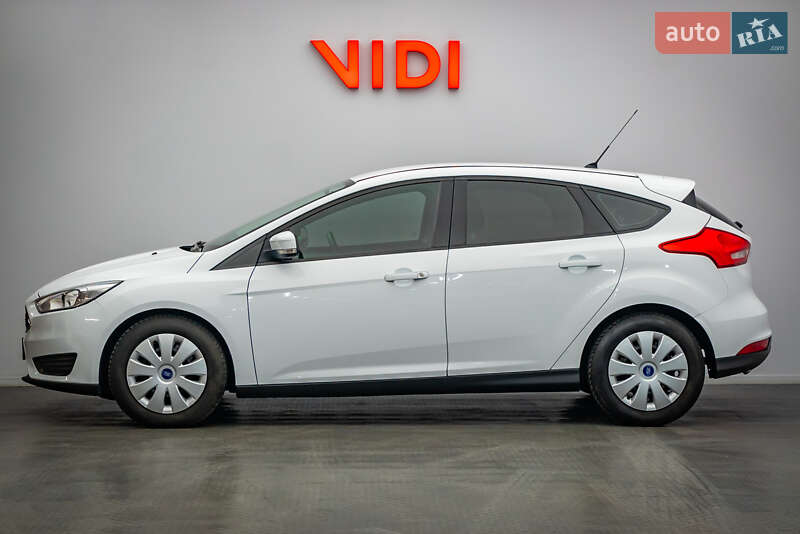 Хетчбек Ford Focus 2015 в Києві фото 3 Хетчбек Ford Focus 2015 в Києві