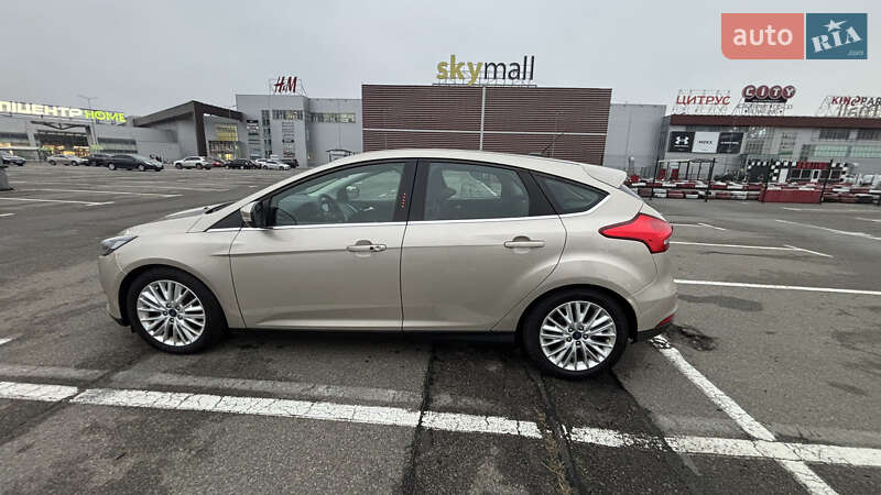 Хэтчбек Ford Focus 2017 в Киеве