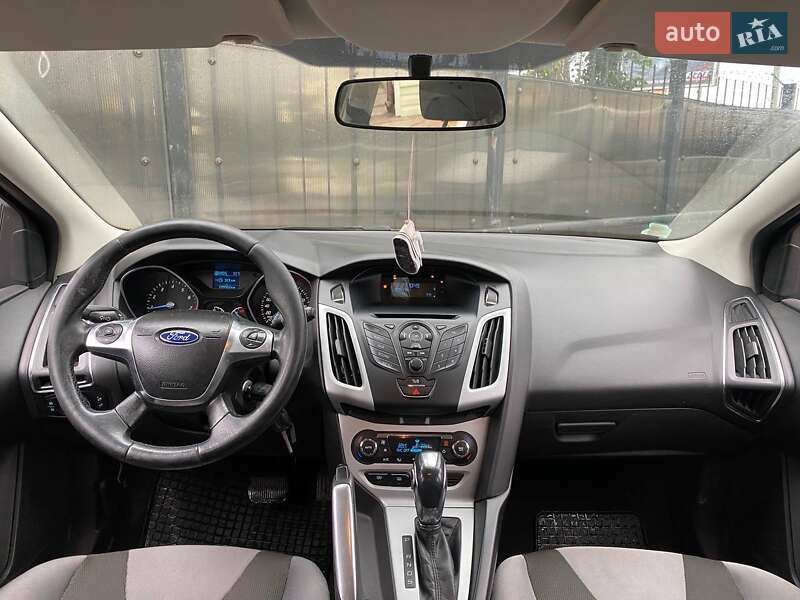 Хэтчбек Ford Focus 2013 в Киеве фото 13 Хэтчбек Ford Focus 2013 в Киеве