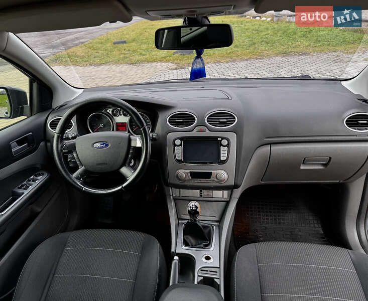 Хэтчбек Ford Focus 2010 в Львове фото 7 Хэтчбек Ford Focus 2010 в Львове