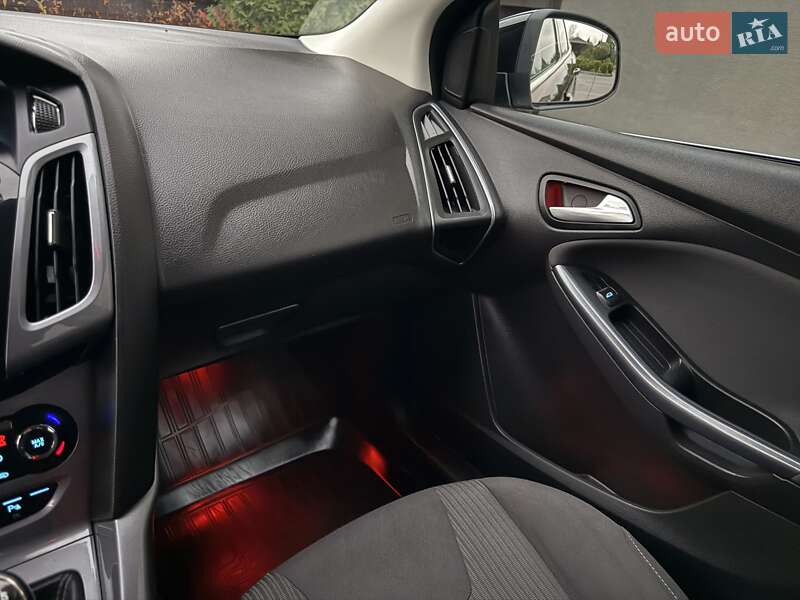 Универсал Ford Focus 2013 в Стрые фото 48 Универсал Ford Focus 2013 в Стрые