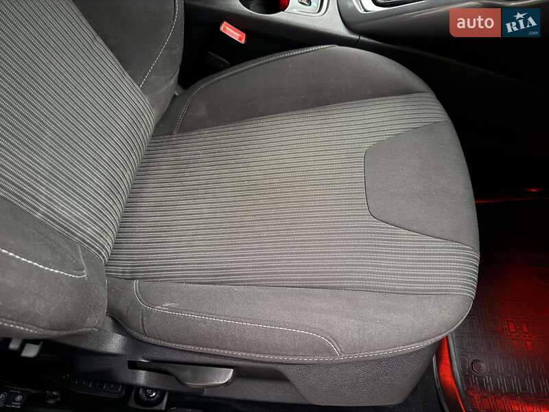 Универсал Ford Focus 2013 в Стрые фото 76 Универсал Ford Focus 2013 в Стрые