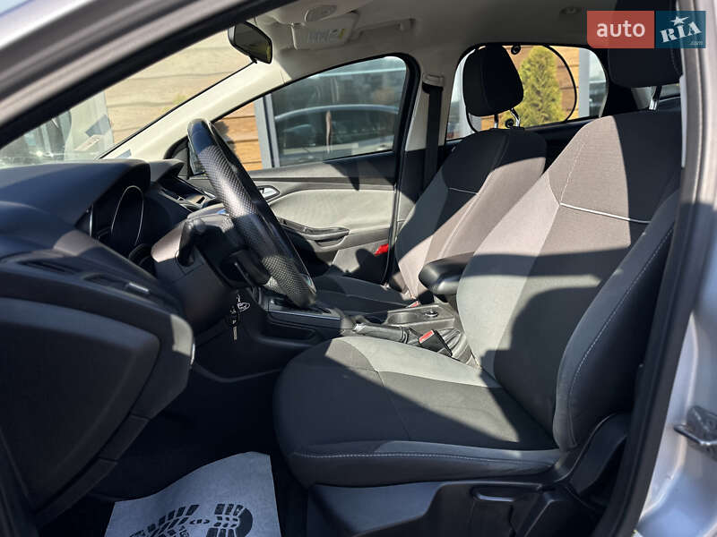 Седан Ford Focus 2012 в Шептицькому фото 20 Седан Ford Focus 2012 в Шептицькому