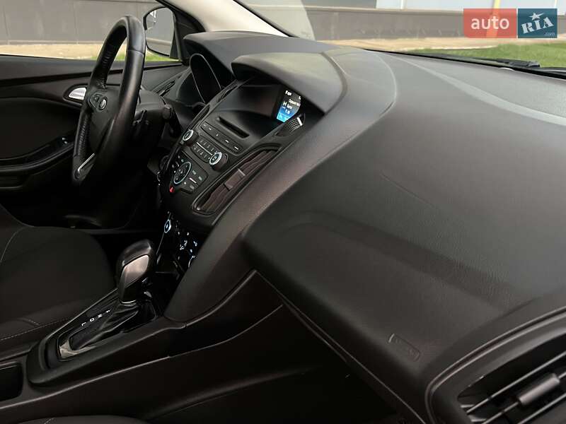 Седан Ford Focus 2015 в Одессе