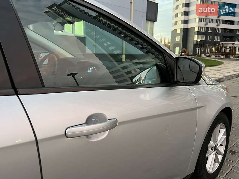 Седан Ford Focus 2015 в Одессе