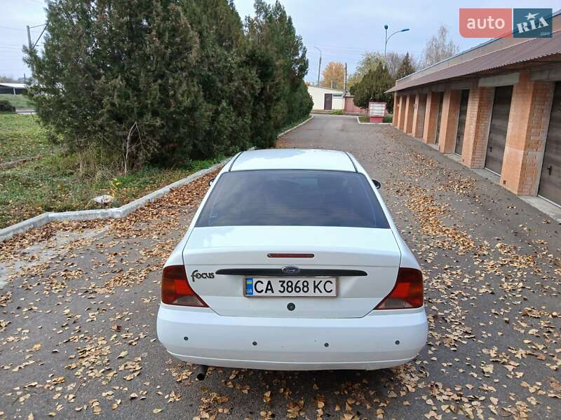 Седан Ford Focus 2001 в Смеле фото 10 Седан Ford Focus 2001 в Смеле