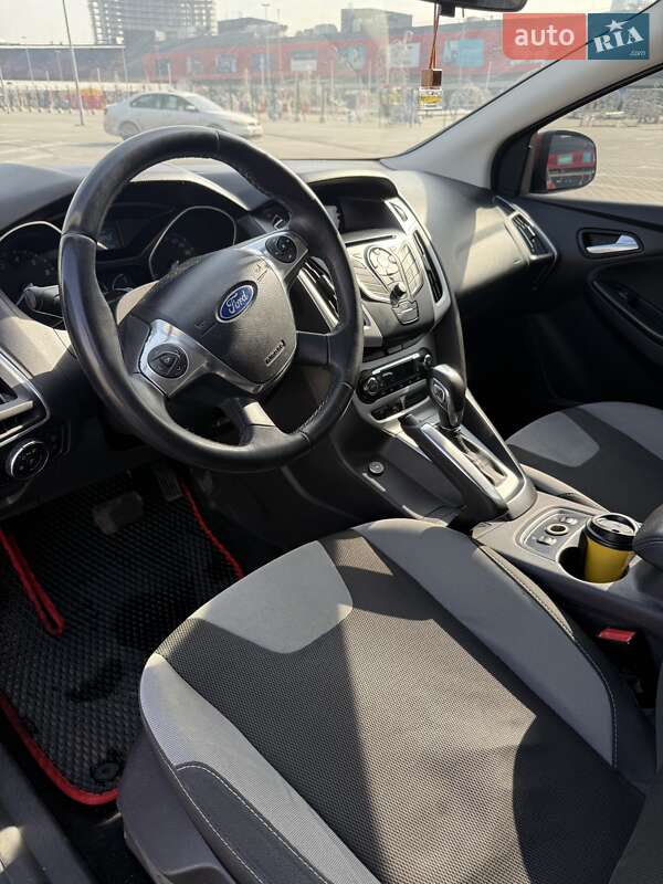 Хетчбек Ford Focus 2012 в Києві