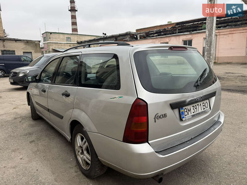Універсал Ford Focus 2001 в Сумах