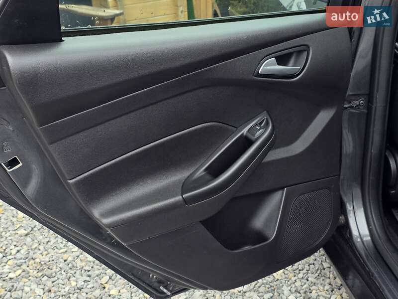 Седан Ford Focus 2017 в Тернополе