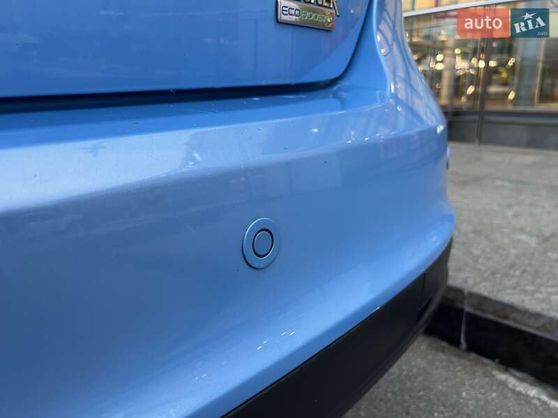 Хэтчбек Ford Focus 2016 в Киеве