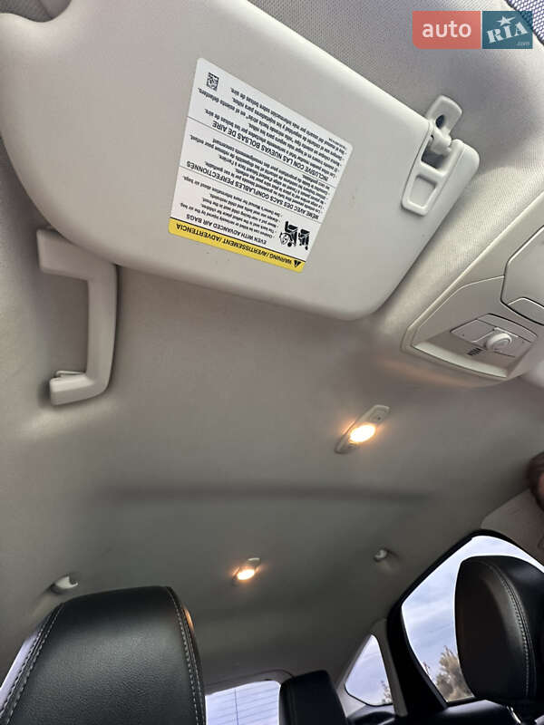 Хэтчбек Ford Focus 2013 в Киеве фото 33 Хэтчбек Ford Focus 2013 в Киеве