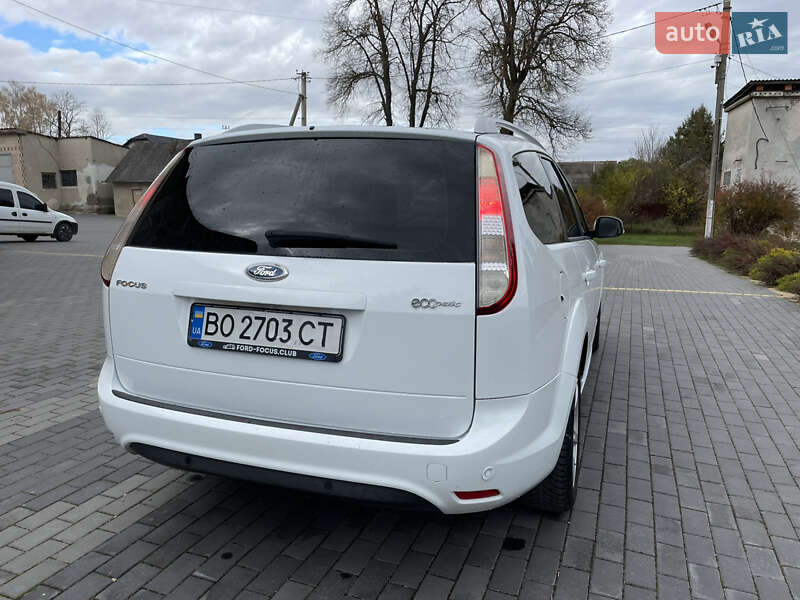 Універсал Ford Focus 2009 в Вишнівці