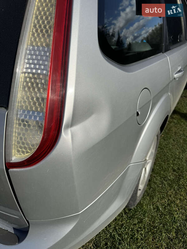 Универсал Ford Focus 2009 в Черновцах