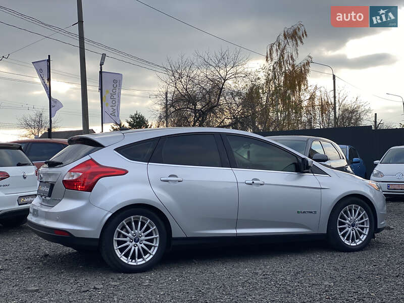 Хетчбек Ford Focus 2014 в Луцьку
