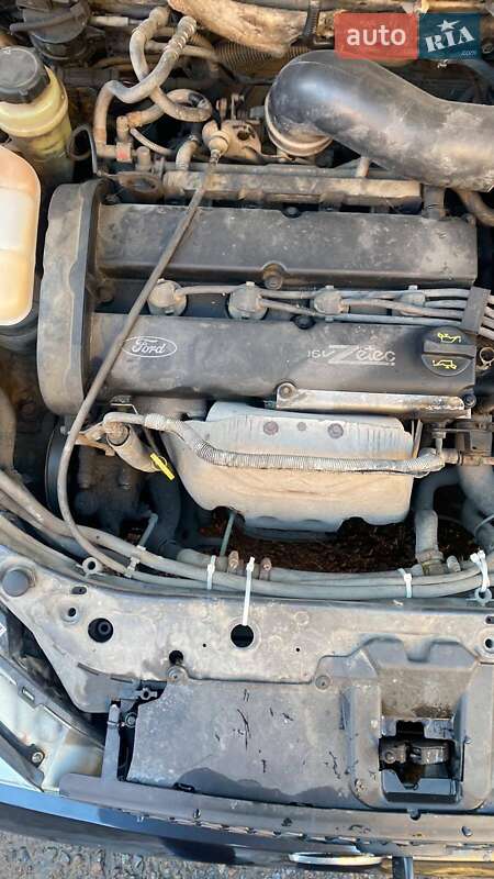Хэтчбек Ford Focus 2002 в Львове