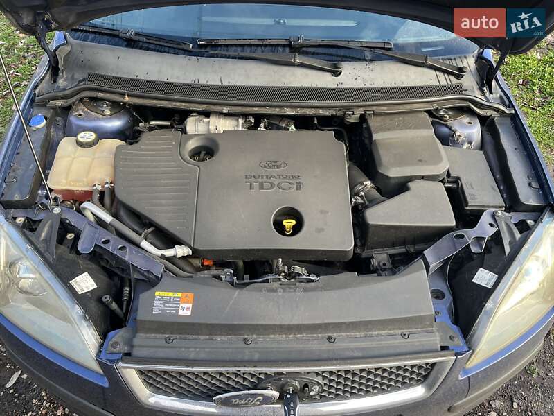 Хэтчбек Ford Focus 2005 в Харькове