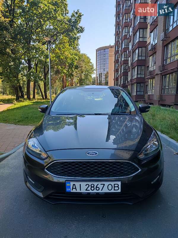 Хетчбек Ford Focus 2015 в Чернігові фото 22 Хетчбек Ford Focus 2015 в Чернігові