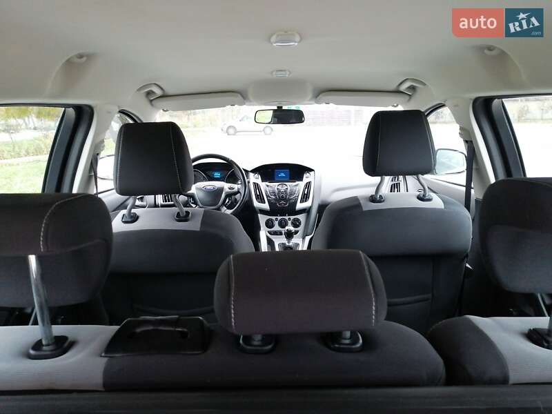 Универсал Ford Focus 2012 в Ровно фото 74 Универсал Ford Focus 2012 в Ровно