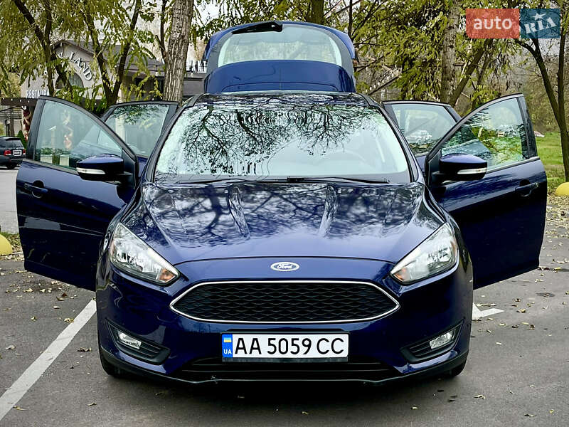 Хэтчбек Ford Focus 2017 в Киеве