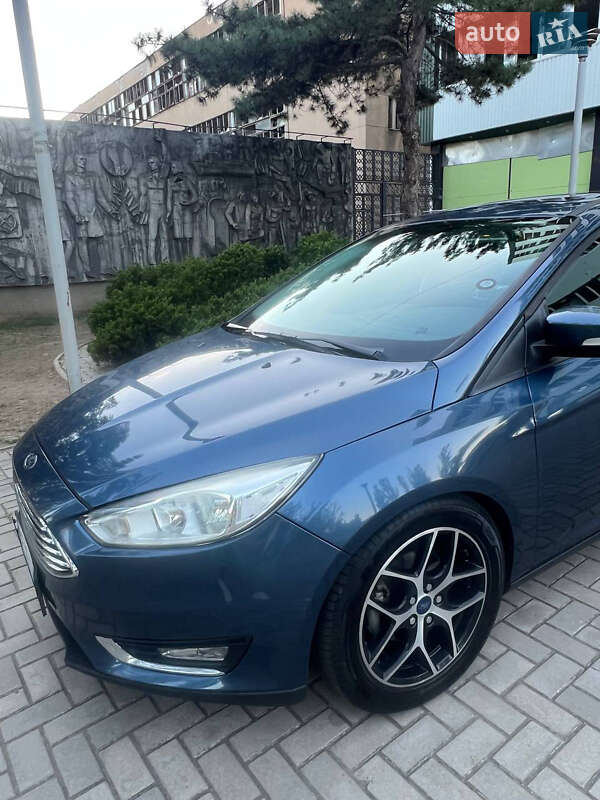 Хетчбек Ford Focus 2017 в Миколаєві фото 6 Хетчбек Ford Focus 2017 в Миколаєві