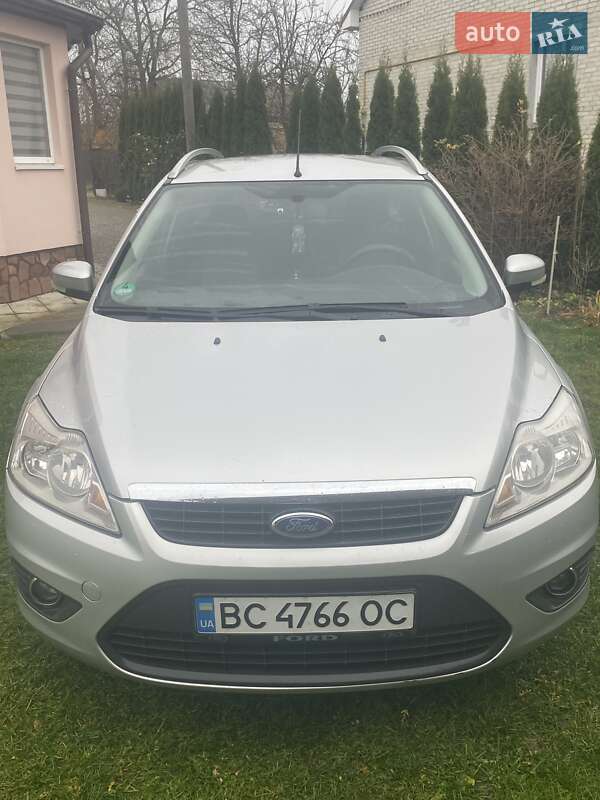 Ford Focus 2010