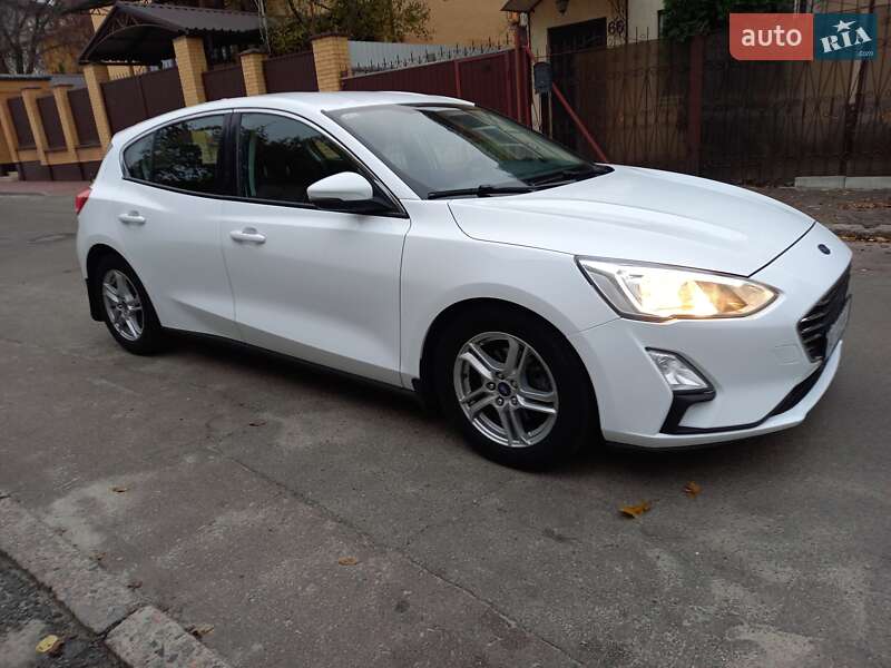 Хэтчбек Ford Focus 2019 в Киеве