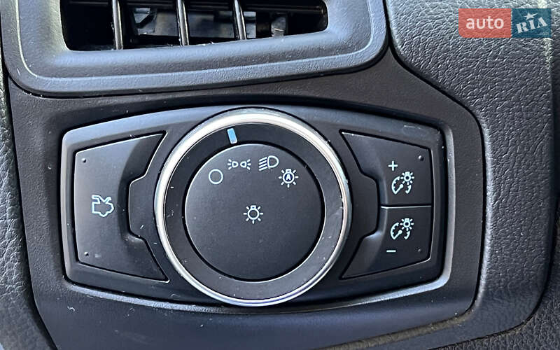 Хэтчбек Ford Focus 2017 в Львове