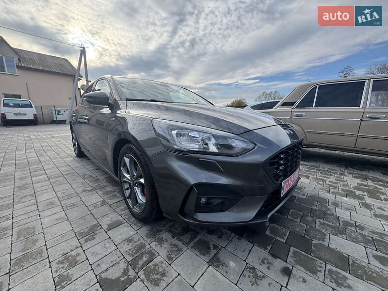 Хэтчбек Ford Focus 2020 в Бродах