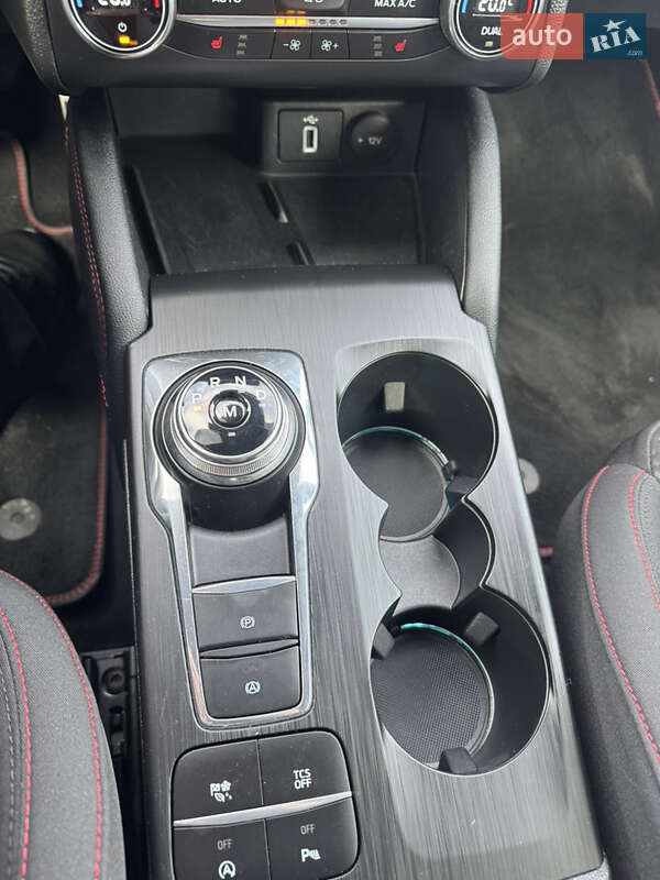 Хэтчбек Ford Focus 2020 в Бродах