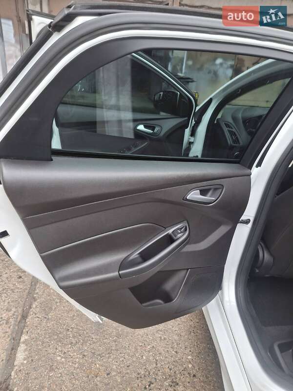 Седан Ford Focus 2015 в Николаеве