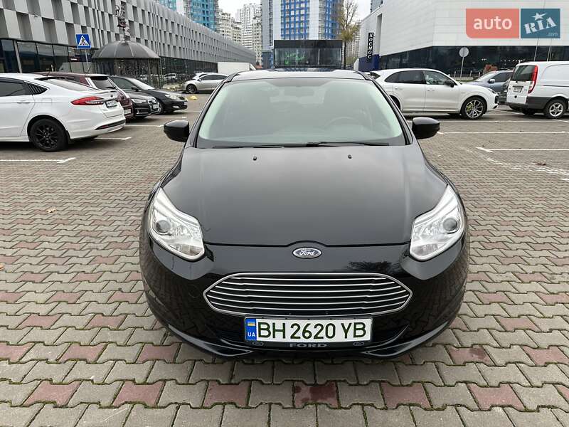 Хэтчбек Ford Focus 2013 в Одессе фото 11 Хэтчбек Ford Focus 2013 в Одессе