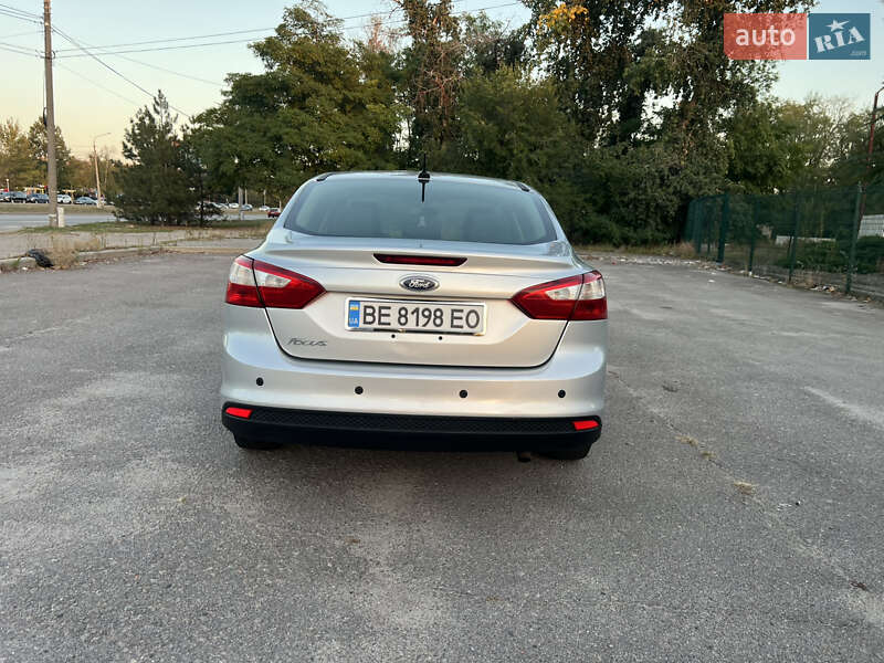 Седан Ford Focus 2012 в Запорожье фото 6 Седан Ford Focus 2012 в Запорожье