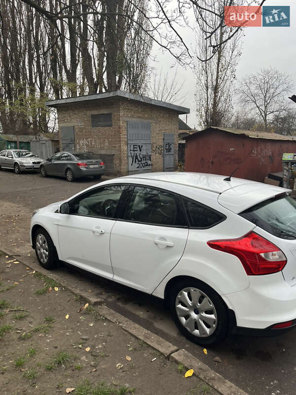 Седан Ford Focus 2011 в Києві фото 7 Седан Ford Focus 2011 в Києві