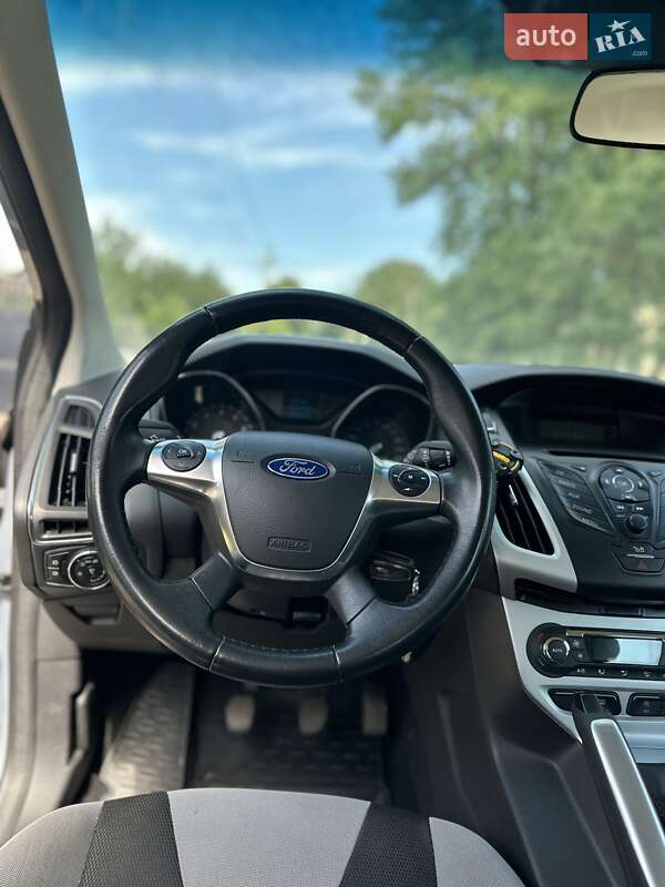 Хэтчбек Ford Focus 2013 в Голованевске