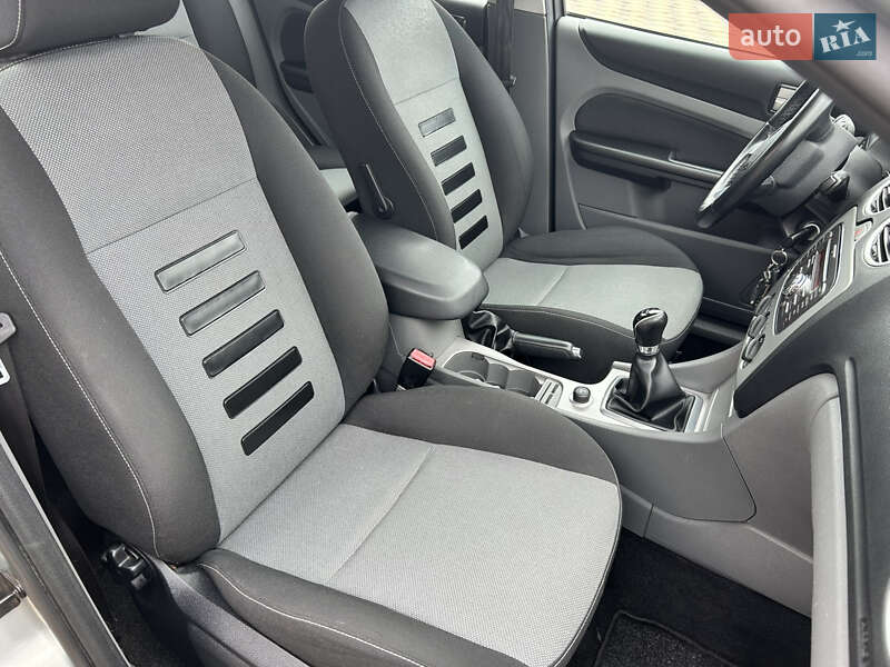 Універсал Ford Focus 2010 в Гайсину фото 36 Універсал Ford Focus 2010 в Гайсину