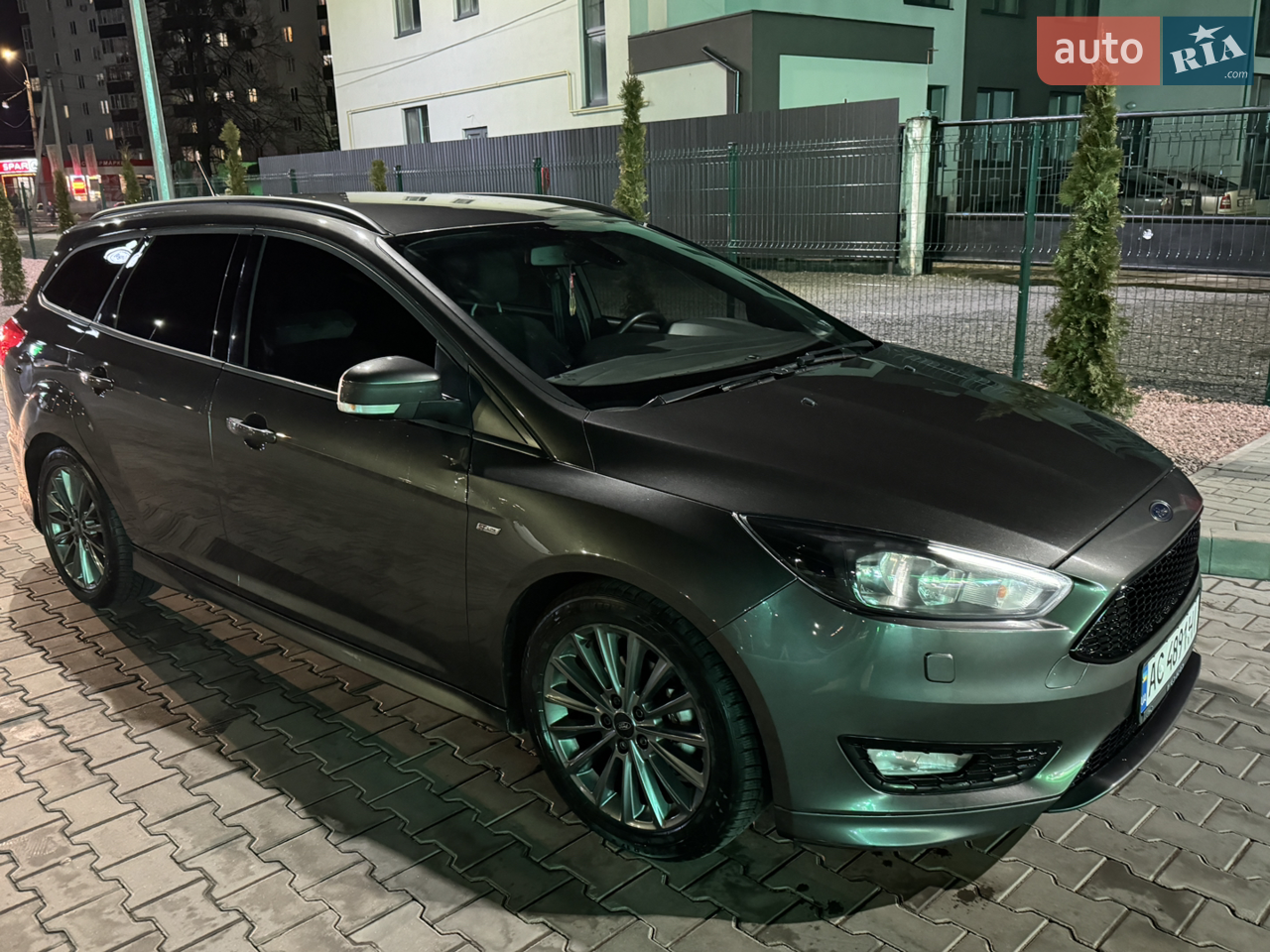 2016 Ford Focus - мініатюра 14